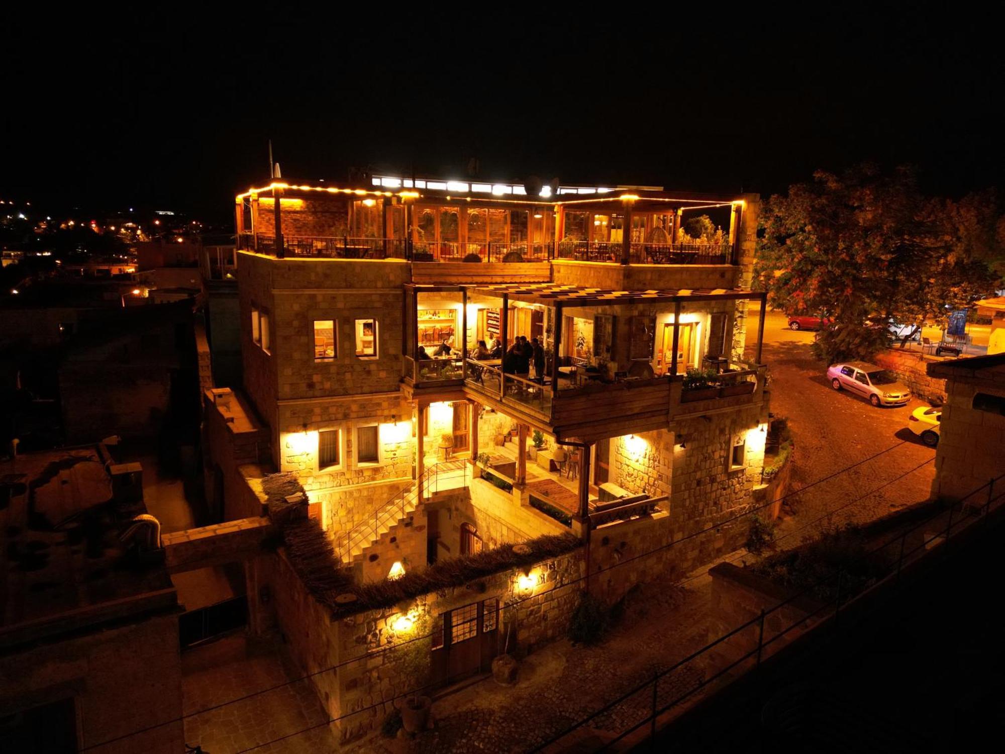 Vasil Cave Hotel Uchisar Εξωτερικό φωτογραφία