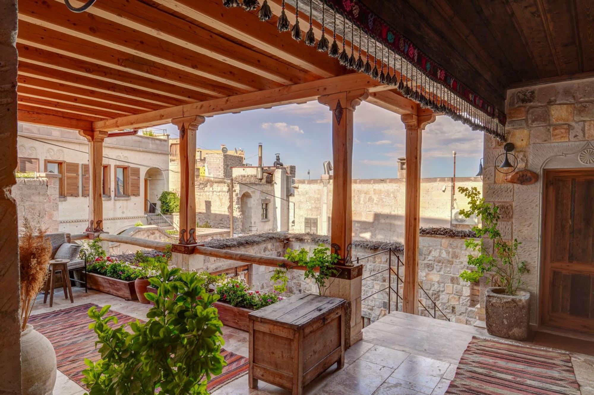 Vasil Cave Hotel Uchisar Εξωτερικό φωτογραφία